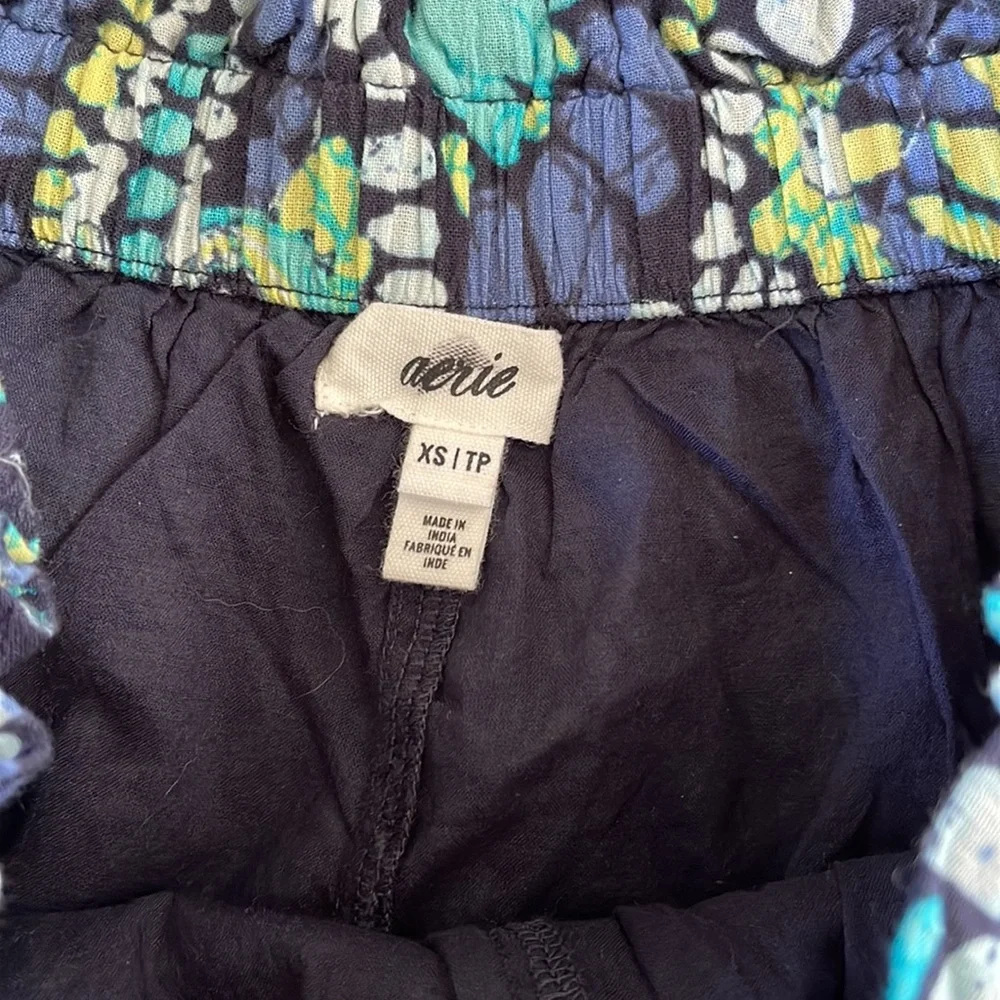 NWOT Aerie Blue and Green Floral Ruffled Skort